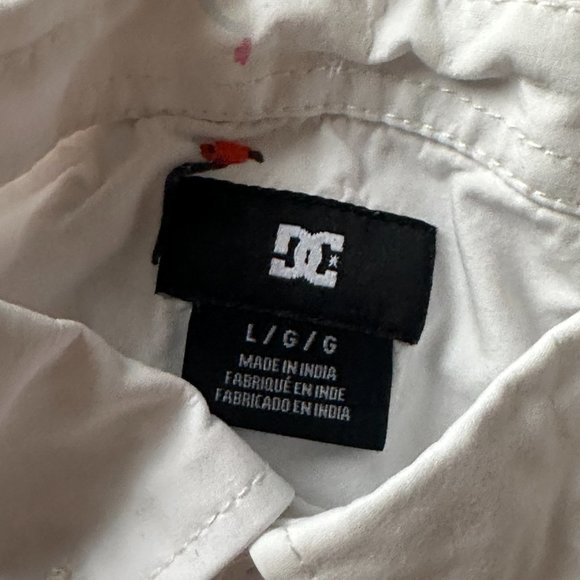 VIntage DC Skateboards Tropical Birds Shirt White (2013) - Picture 2 of 3